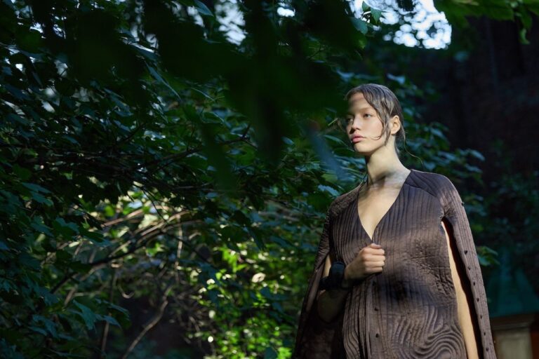 MOSCOW FASHION WEEK KICKS OFF WITH EMERGING VOICES