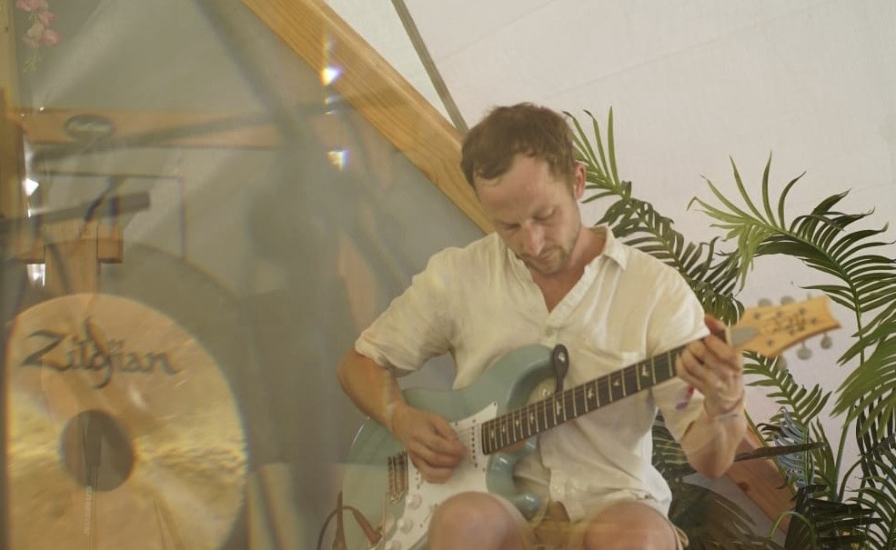 How Jessie Gillies, Known as Float Space, Is Using Sound Healing to Create Peace Through Music