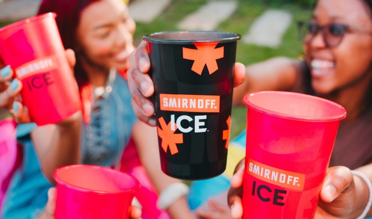 SMIRNOFF ICE KICKS OFF ITS HOUSE PARTY SERIES WITH AN UNFORGETTABLENIGHT IN BRYANSTON